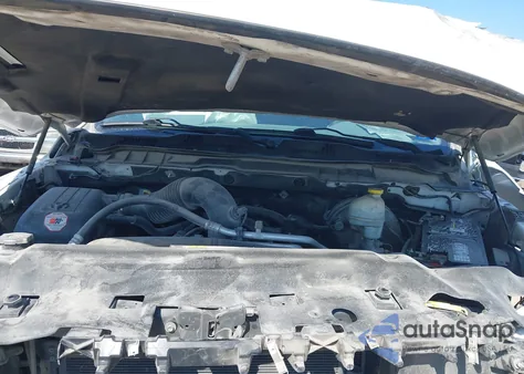 2015 Ram 1500 Express z USA, uszkodzony, nr VIN 1C6RR6KT7FS654909